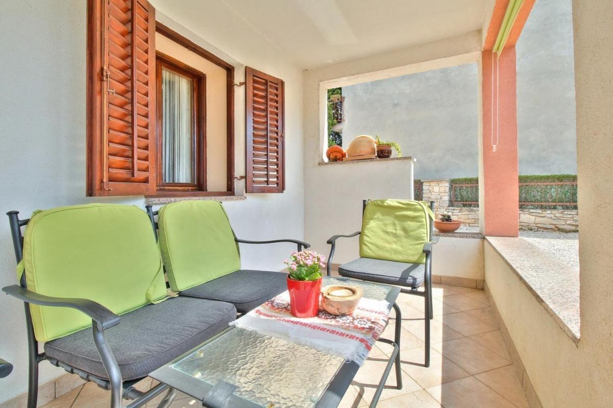 Lorena Apartments Umag Bagian luar foto